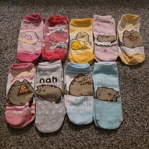 NWOT Assorted Pusheen Socks